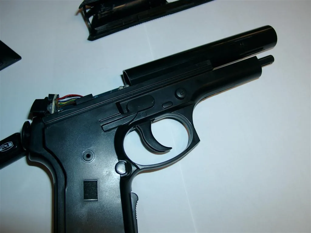 aimtrak (8) First 2 screws