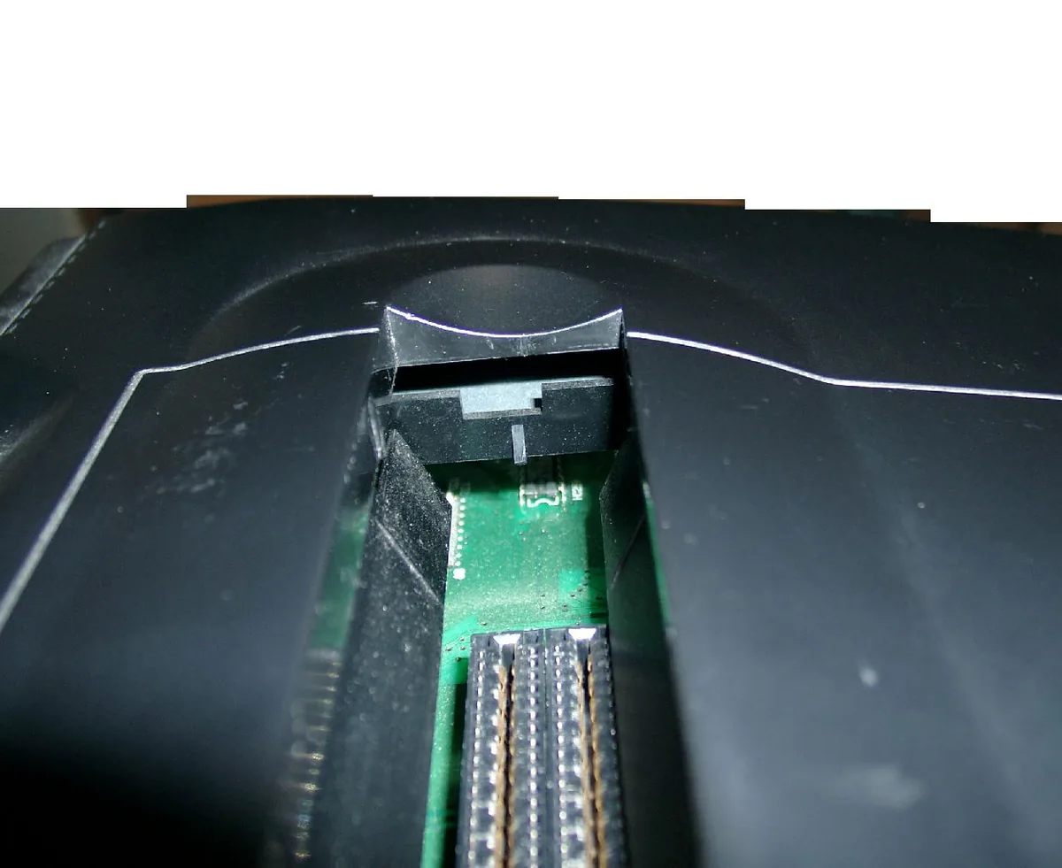 neogeo_rgb_fix_cartridge use a flashlight to see the revision of your neogeo board