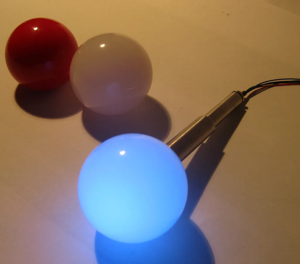 balltop_milky_blue1 balltop_milky_blue1