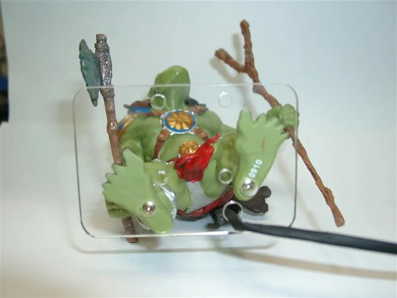 troll_with_plate_01 troll_with_plate_01