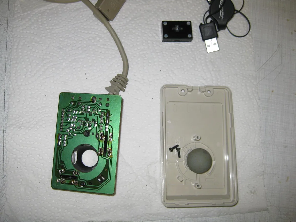 amiga_mouse_optical_usb (2) (Large)