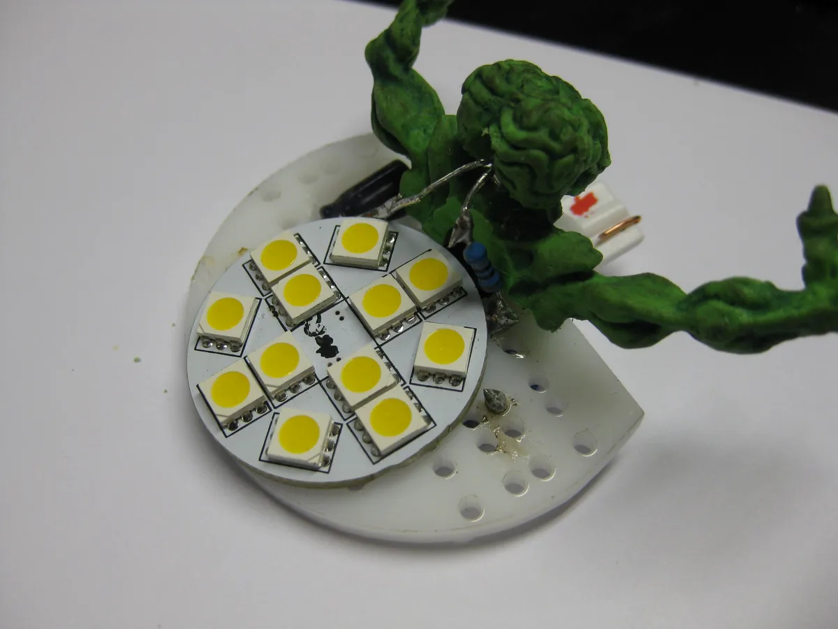 Big_Ufo_Martian_Mod (7)