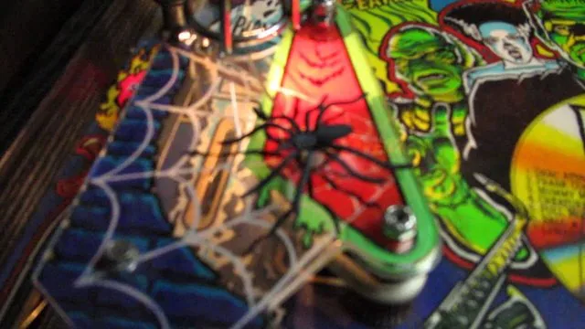 Videovorschau: REAL SPIDER mod for Monster Bash Pinball