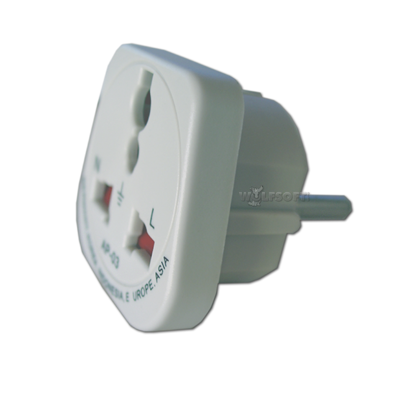 Universal Travel Adapter Power Plug MAX 5A / 110-250 Volt
