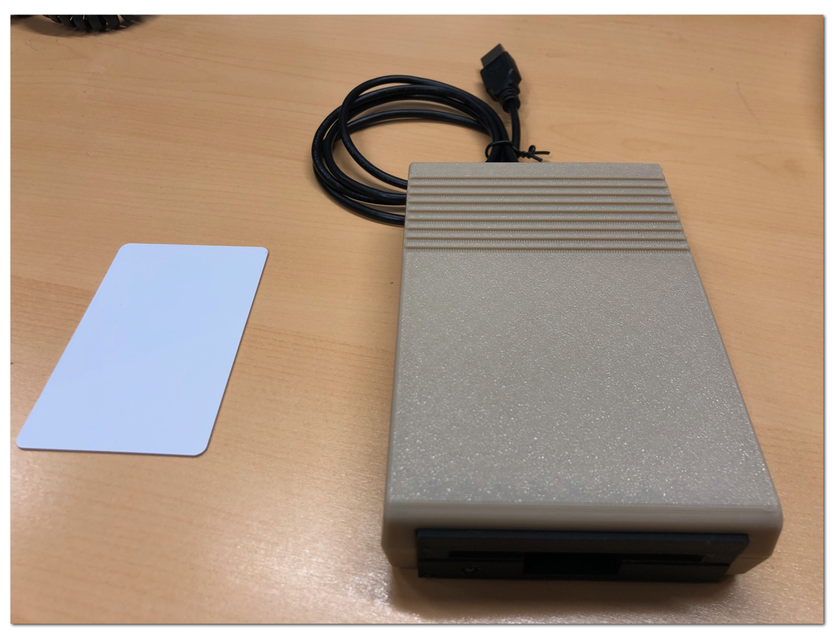 Tapto NFC Reader im Commodore Floppy Design für Mister FPGA oder TeensyRom